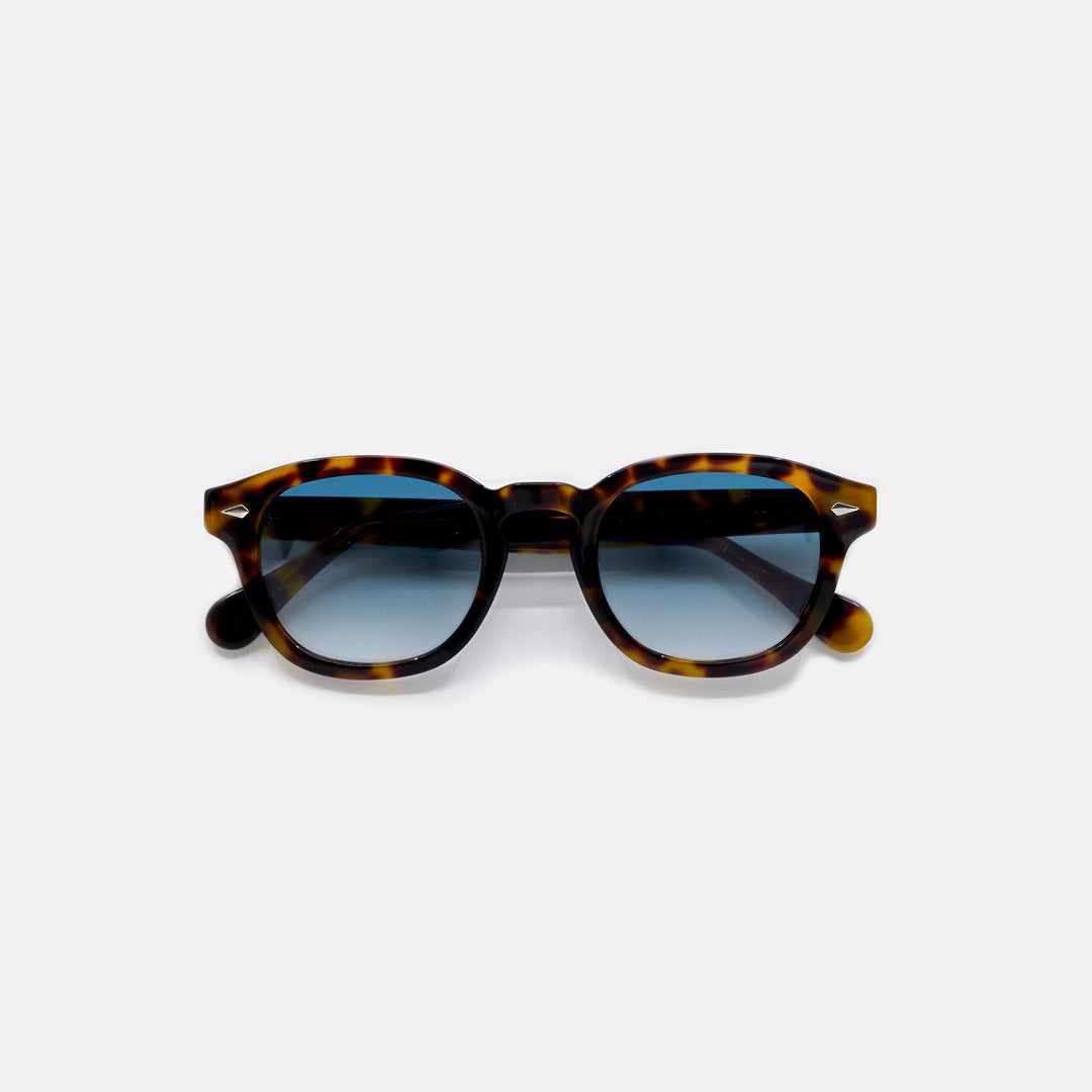 KARL ACETATE | Leopard Fade